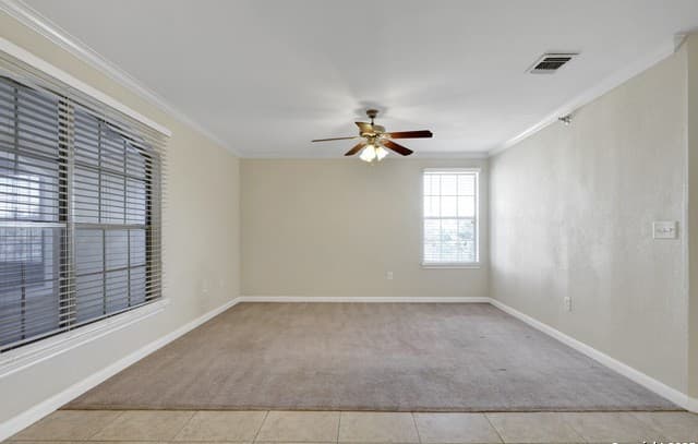 2-bedroom rental at 7323 Snowden Rd Unit 3305 in San Antonio, TX — photo 4