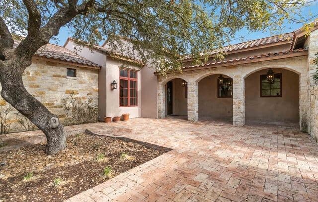 2-bedroom rental at 26 Di Lusso Dr in Boerne, TX — photo 3