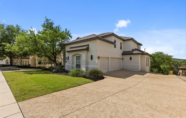 rental at 623 Sentry Hl in San Antonio TX