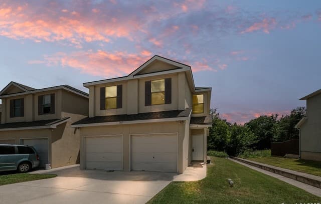 3-bedroom rental at 10619 Mathom Unit 4 in Universal City TX