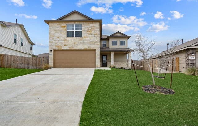 3-bedroom rental at 13123 Minuet Sway in San Antonio TX