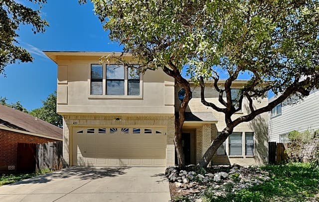 4-bedroom rental at 423 Irongate Rdg in San Antonio TX
