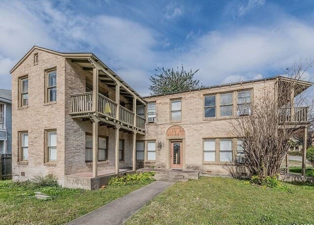 1-bedroom rental at 503 Fulton Ave in San Antonio TX