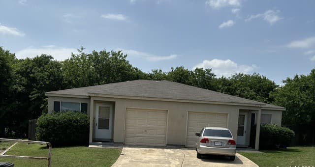 3-bedroom rental at 6313 Green Top Dr in San Antonio TX