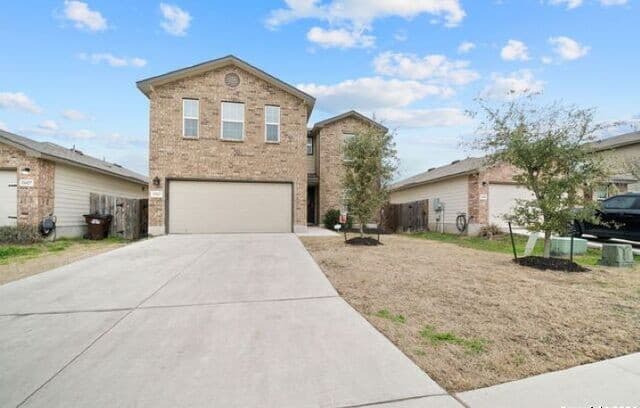 5-bedroom rental at 11423 Blackmore Leap in San Antonio TX