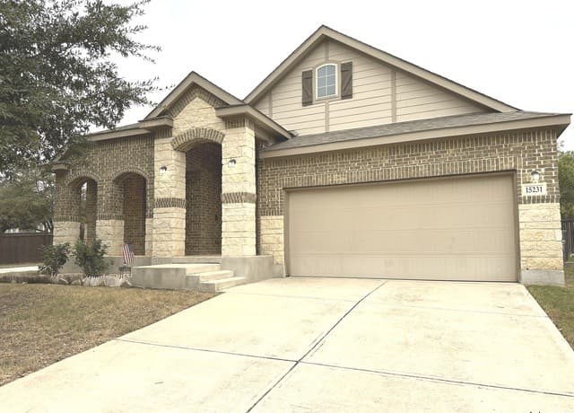 3-bedroom rental at 15231 Stagehand in San Antonio TX