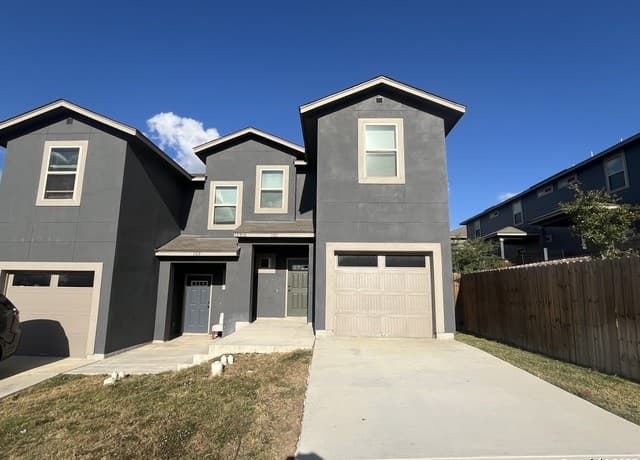 3-bedroom rental at 13910 Annas Way Unit 101 in San Antonio TX