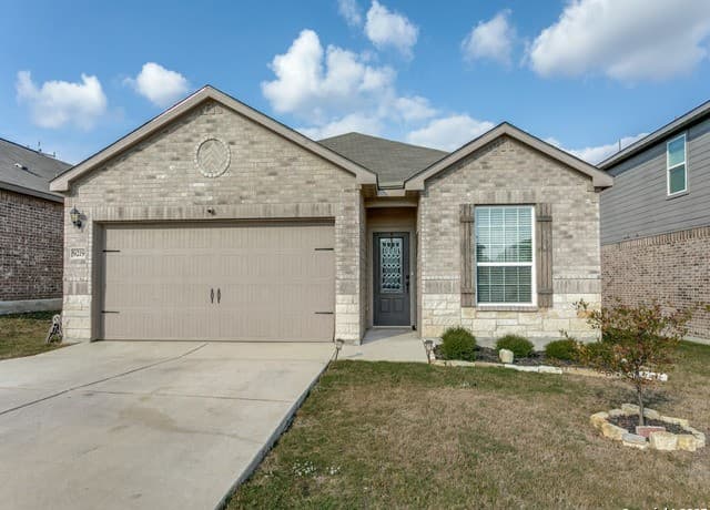 3-bedroom rental at 9219 Foxing Blf in Converse TX