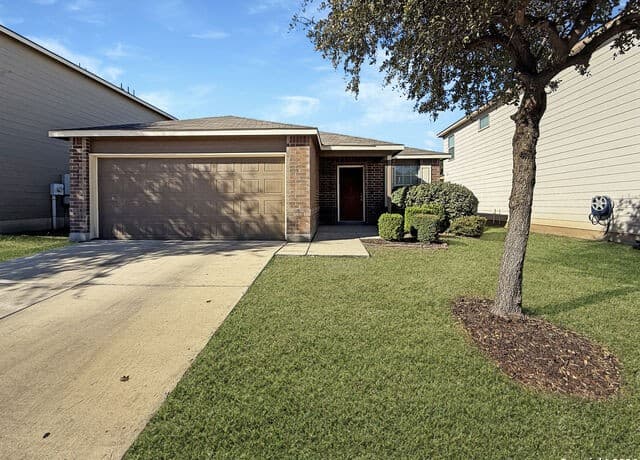 3-bedroom rental at 13223 Cipresso Palco in San Antonio TX