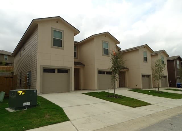 3-bedroom rental at 6406 Luglio Lane Unit 102 in San Antonio TX