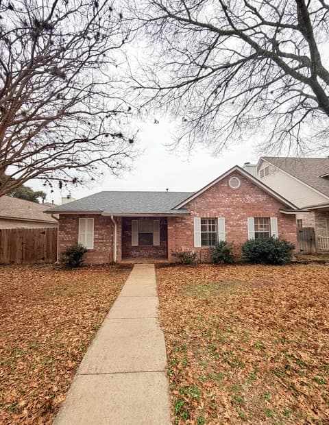 3-bedroom rental at 15022 Polynesian in San Antonio TX
