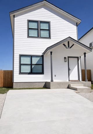 3-bedroom rental at 147 Vine in San Antonio TX