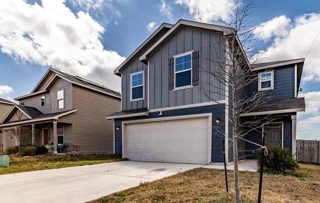 4-bedroom rental at 6102 Walnut Way in San Antonio TX