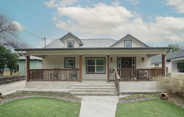 4-bedroom rental at 612 Leigh in San Antonio TX