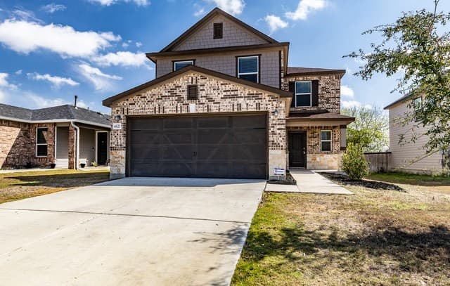 4-bedroom rental at 4821 Park Glen in Marion TX